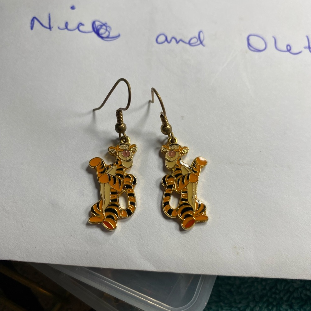 Tigger Character Earrings